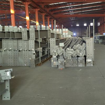 Duktilitas baik Galvanized Steel Hanger Struktur baja tahan gempa tinggi Rumah