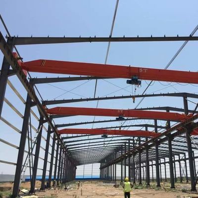 Bolt Connection Steel Structure Workshop Q345 Insulated Steel Workshop Pengerjaan baja terisolasi
