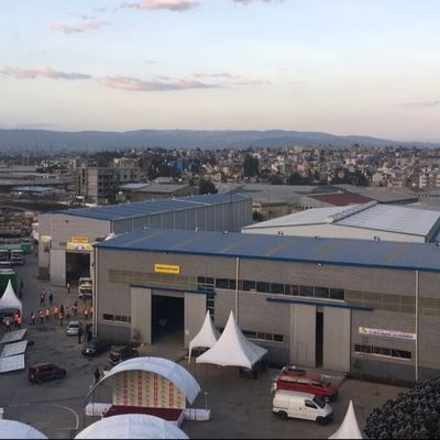 Q355B Konstruksi Baja Prefabrik Gedung Gudang Baja Prefabrik ODM