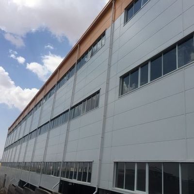 Q345 Rumah Prefabrikasi Baja OEM Bangunan Struktur Baja Prefab