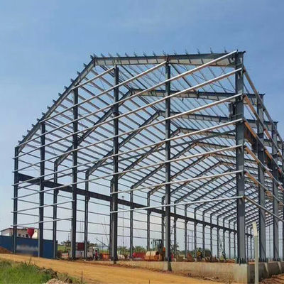 Rumah Baja Prefabrikasi Bertahan Angin OEM Bangunan Bingkai Logam