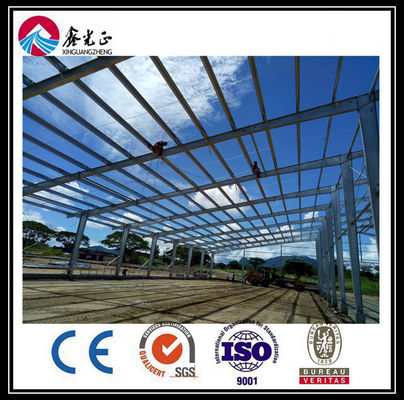 Q345B Prefabricated Steel Warehouse Steel Structure Workshop dengan jendela di atas