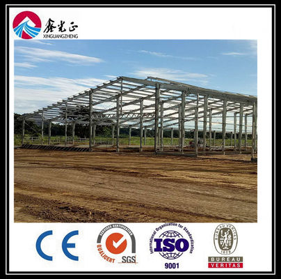 Q345B Prefabricated Steel Warehouse Steel Structure Workshop dengan jendela di atas