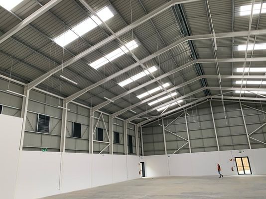 Struktur Baja Khusus Gudang Industri Bangunan Logam Prefabrikasi