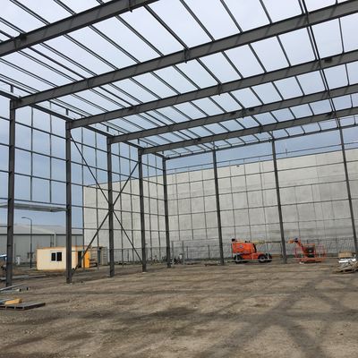 Top Quality Customized Pre-engineered Steel Structure Pasar ruang pameran