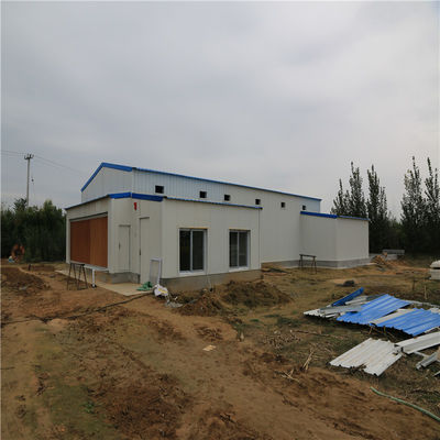 H Frame Cage Design Automatic Broiler Feeding System for Advanced Farms (Desain Kandang Kerangka Sistem Pangan Broiler Otomatis untuk Peternakan Lanjutan)