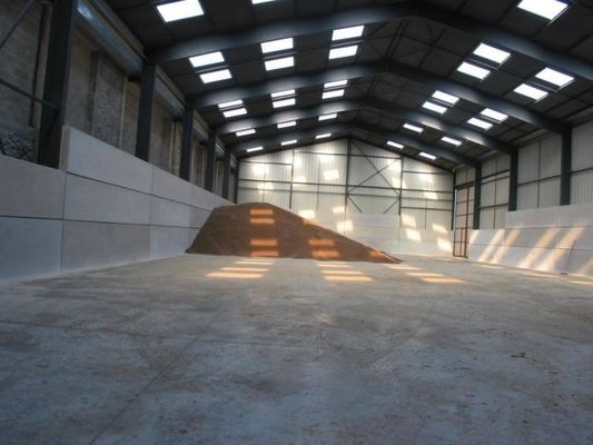 Struktur Baja Hangar Prefabrikasi Hot Rolled Galvanized Gedung Gudang