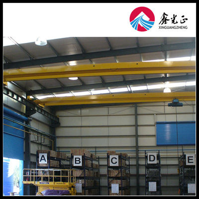 Bolt Connection Prefab Steel Structure Warehouse Kapasitas beban 1000kg/m2