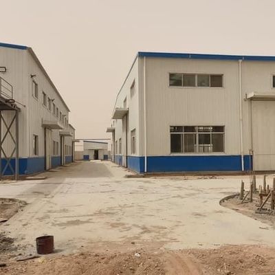 Struktur Kantor Baja Modern Menggabungkan Estetika dan Ketahanan untuk Kebutuhan Bisnis Anda